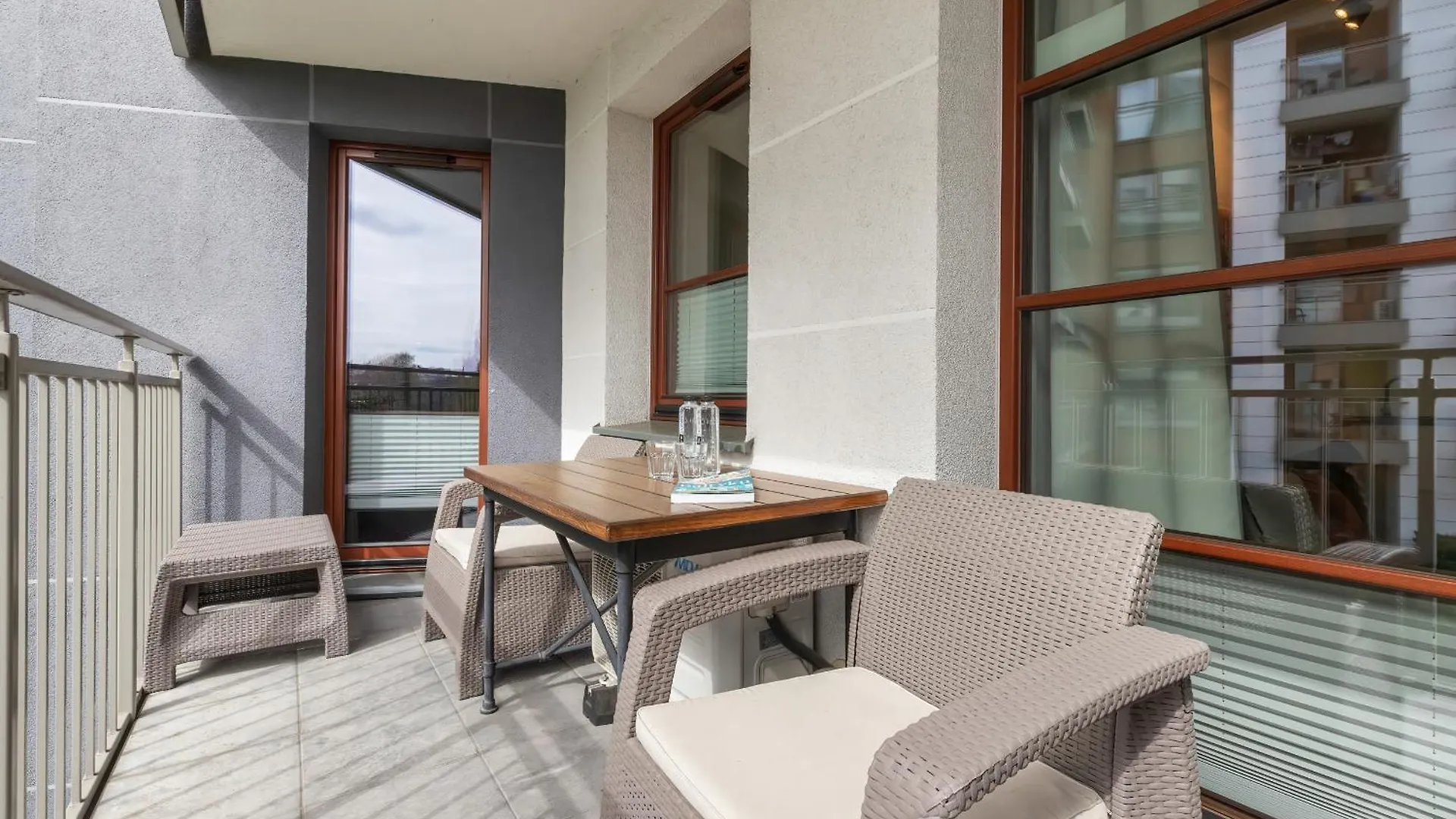 Apartment In Gdansk Center With Balcony, Parking And Air Conditioning By Noclegi Renters